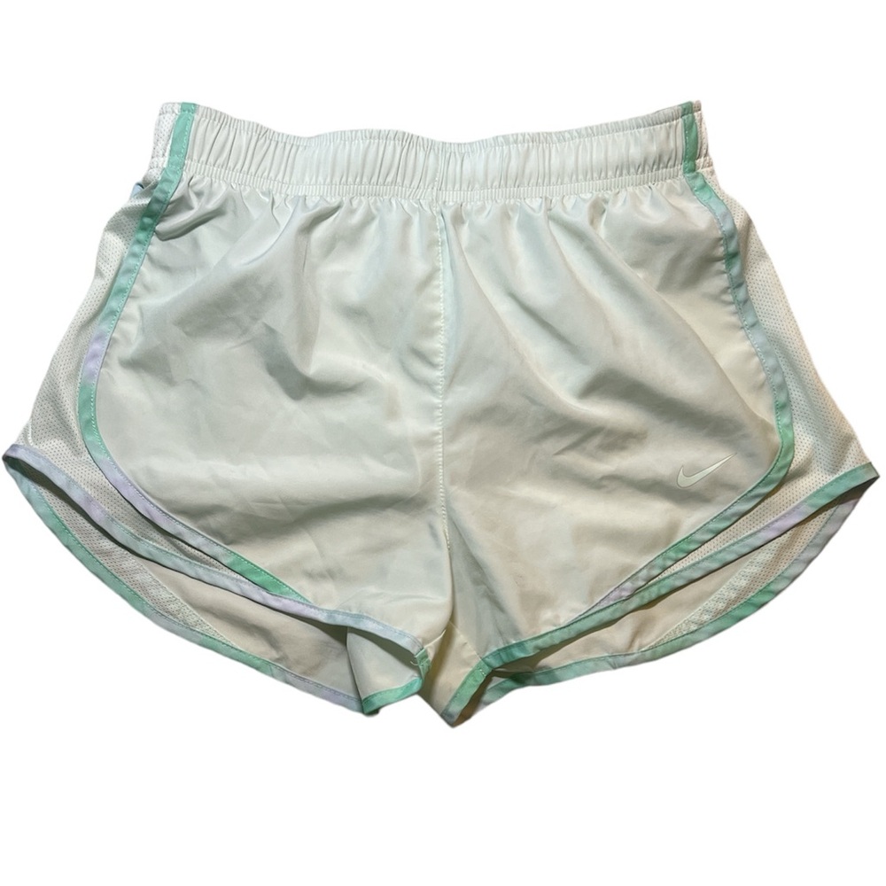 Nike women’s dr-fit shorts. Size small